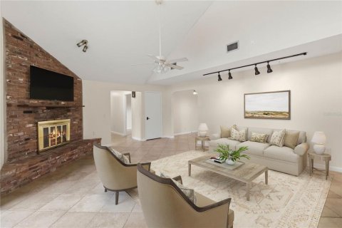 Villa ou maison à vendre à Orlando, Floride: 4 chambres, 213.3 m2 № 2322576 - photo 12