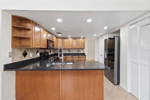 Villa ou maison à vendre à Orlando, Floride: 4 chambres, 213.3 m2 № 2322576 - photo 19