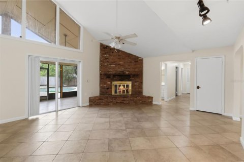 Villa ou maison à vendre à Orlando, Floride: 4 chambres, 213.3 m2 № 2322576 - photo 14