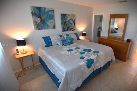 Villa ou maison à vendre à West Palm Beach, Floride: 1 chambre, 61.5 m2 № 2003198 - photo 17