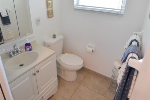 Villa ou maison à vendre à West Palm Beach, Floride: 1 chambre, 61.5 m2 № 2003198 - photo 13