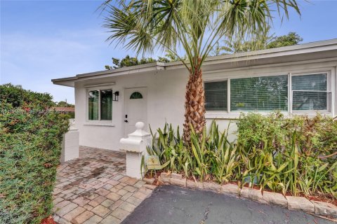 Immobilier commercial à vendre à Fort Lauderdale, Floride: 237.55 m2 № 1987797 - photo 11