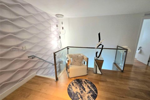 Villa ou maison à vendre à Doral, Floride: 5 chambres, 305.83 m2 № 2039275 - photo 15