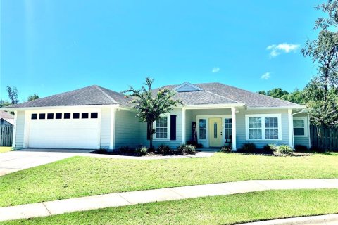 Casa en venta en High Springs, Florida, 4 dormitorios, 182.83 m2 № 1846590 - foto 1
