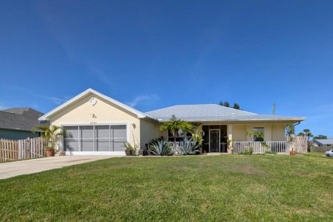 Casa en Port St. Lucie, Florida 3 dormitorios, 172.52 m2 № 2250126
