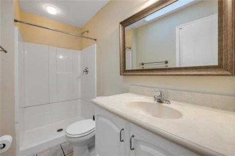 House in New Smyrna Beach, Florida 3 bedrooms, 162.39 sq.m. № 1854657 - photo 17