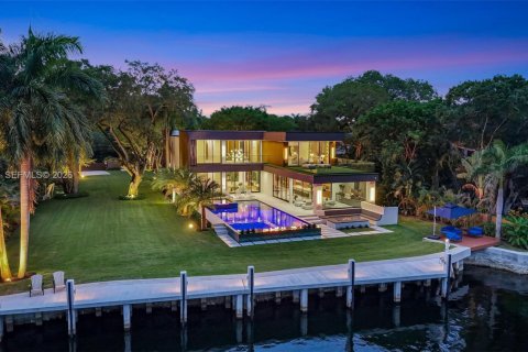 Villa ou maison à Fort Lauderdale, Floride 6 chambres, 618.54 m2 № 2186291