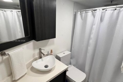 Купить кондоминиум в Хайалиа, Флорида 2 спальни, 89.19м2, № 2058128 - фото 11