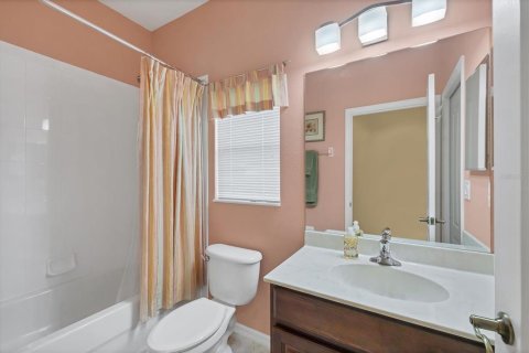 House in North Port, Florida 4 bedrooms, 252.14 sq.m. № 1631528 - photo 26