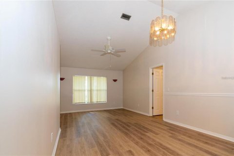 Casa en alquiler en Winter Springs, Florida, 3 dormitorios, 157.28 m2 № 1905941 - foto 6