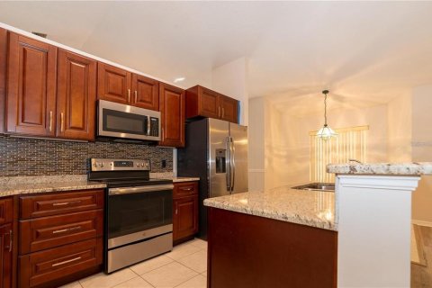 Casa en alquiler en Winter Springs, Florida, 3 dormitorios, 157.28 m2 № 1905941 - foto 2