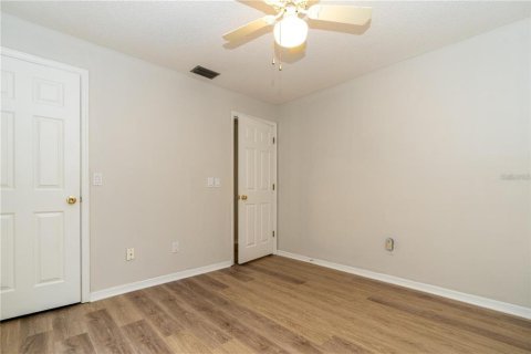 Casa en alquiler en Winter Springs, Florida, 3 dormitorios, 157.28 m2 № 1905941 - foto 15