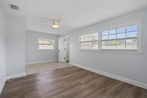 Villa ou maison à vendre à Saint Petersburg, Floride: 3 chambres, 123 m2 № 2151828 - photo 15