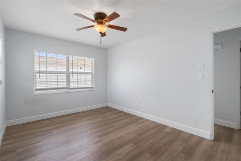 Villa ou maison à vendre à Saint Petersburg, Floride: 3 chambres, 123 m2 № 2151828 - photo 23