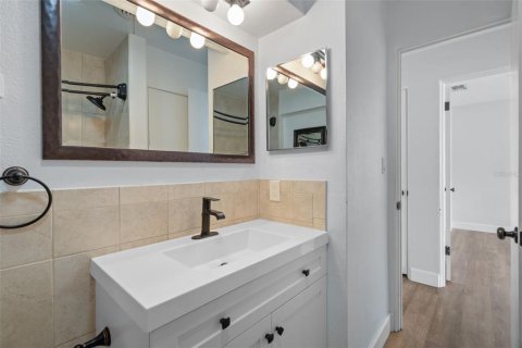 Villa ou maison à vendre à Saint Petersburg, Floride: 3 chambres, 123 m2 № 2151828 - photo 25