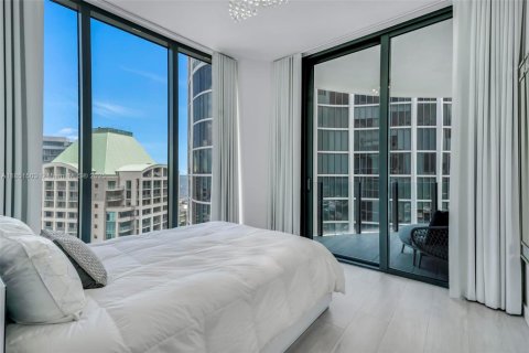 Condo in Miami, Florida, 2 bedrooms  № 1880053 - photo 11
