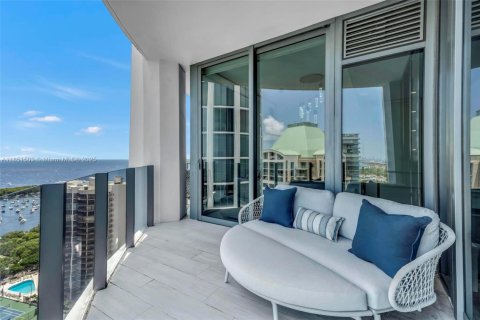 Condo in Miami, Florida, 2 bedrooms  № 1880053 - photo 2