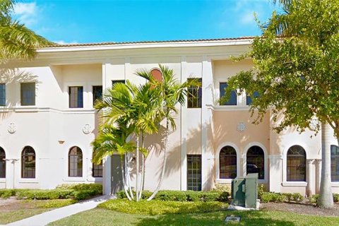 Propiedad comercial en alquiler en Port St. Lucie, Florida № 1085241 - foto 1