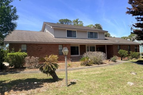 Casa en Daytona Beach, Florida 4 dormitorios, 329.06 m2 № 2208432