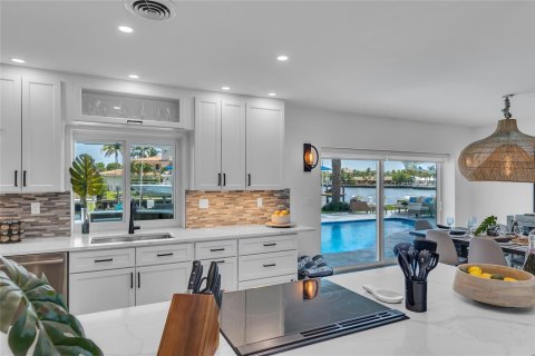 Casa en venta en Fort Lauderdale, Florida, 3 dormitorios, 236.62 m2 № 2175861 - foto 29