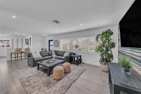Casa en venta en Fort Lauderdale, Florida, 3 dormitorios, 236.62 m2 № 2175861 - foto 22
