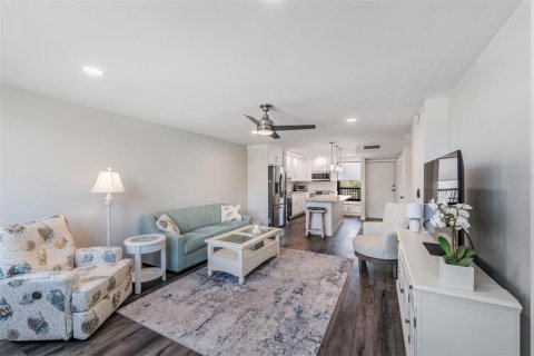 Copropriété à vendre à Clearwater, Floride: 1 chambre, 75.25 m2 № 1648834 - photo 12