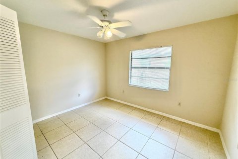Condo in Kissimmee, Florida, 3 bedrooms  № 2202051 - photo 10