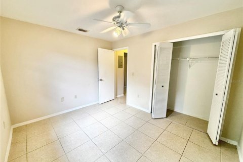 Condo in Kissimmee, Florida, 3 bedrooms  № 2202051 - photo 11