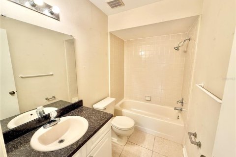 Condo in Kissimmee, Florida, 3 bedrooms  № 2202051 - photo 9