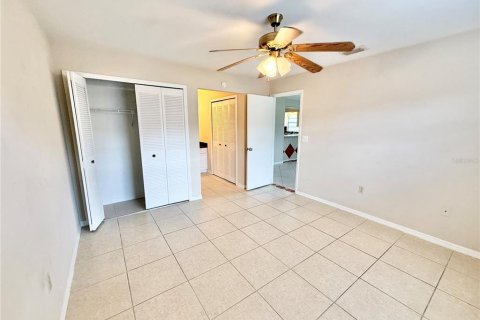 Condo in Kissimmee, Florida, 3 bedrooms  № 2202051 - photo 15