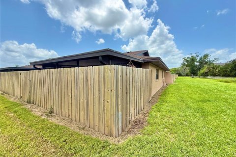 Condo in Kissimmee, Florida, 3 bedrooms  № 2202051 - photo 24