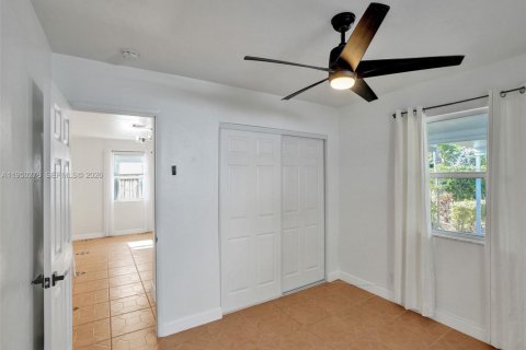 Villa ou maison à louer à Oakland Park, Floride: 2 chambres, 93.65 m2 № 2007493 - photo 21