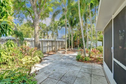 Villa ou maison à louer à Oakland Park, Floride: 2 chambres, 93.65 m2 № 2007493 - photo 25