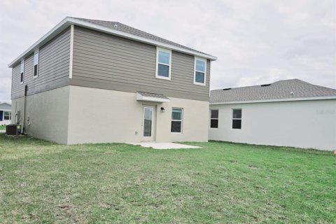 House in Winter Haven, Florida 5 bedrooms, 209.4 sq.m. № 2151344 - photo 24