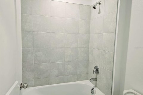 House in Winter Haven, Florida 5 bedrooms, 209.4 sq.m. № 2151344 - photo 21