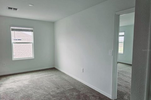 House in Winter Haven, Florida 5 bedrooms, 209.4 sq.m. № 2151344 - photo 11