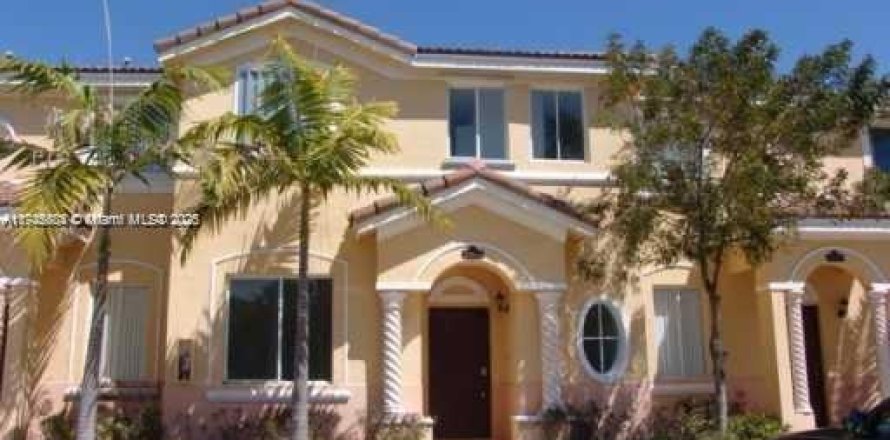 Touwnhouse à Homestead, Floride 3 chambres, 132.2 m2 № 1710438