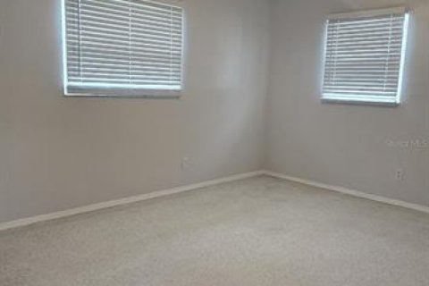 Снять в аренду виллу или дом в Энглвуд, Флорида 7 комнат, 93.83м2, № 1522823 - фото 10