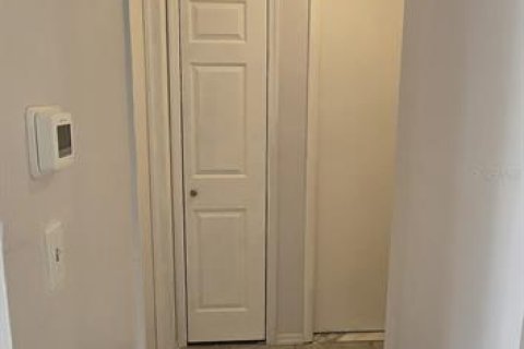 Снять в аренду виллу или дом в Энглвуд, Флорида 7 комнат, 93.83м2, № 1522823 - фото 8