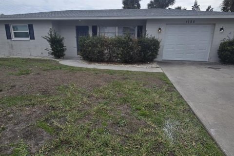 Снять в аренду виллу или дом в Энглвуд, Флорида 7 комнат, 93.83м2, № 1522823 - фото 13