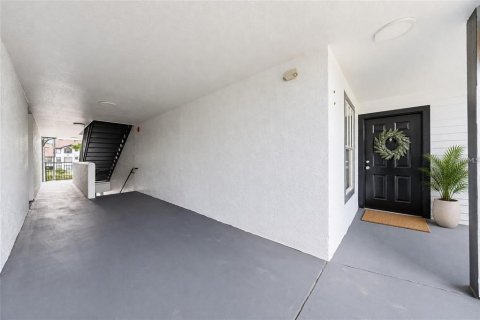 Copropriété à louer à Kissimmee, Floride: 2 chambres, 95.32 m2 № 2386500 - photo 3
