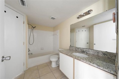 Copropriété à louer à Kissimmee, Floride: 2 chambres, 95.32 m2 № 2386500 - photo 28