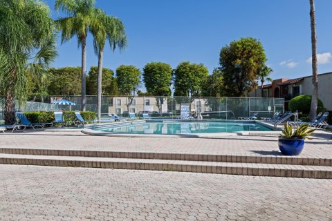 Copropriété à vendre à Miami, Floride: 2 chambres, 88.72 m2 № 1944625 - photo 11