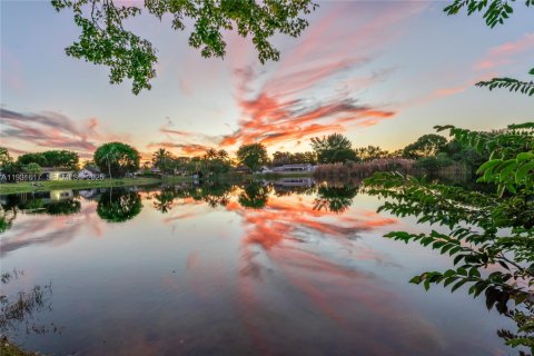 Casa en venta en Boca Raton, Florida, 3 dormitorios, 111.11 m2 № 2037718 - foto 26