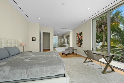 House in Sarasota, Florida 5 bedrooms, 475.38 sq.m. № 1686960 - photo 5