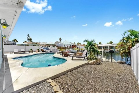 Casa en venta en Apollo Beach, Florida, 4 dormitorios, 155.8 m2 № 1878246 - foto 18