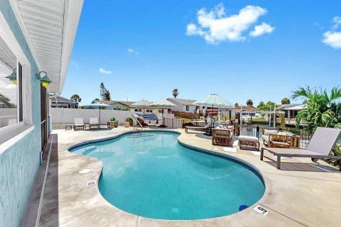 Casa en venta en Apollo Beach, Florida, 4 dormitorios, 155.8 m2 № 1878246 - foto 19