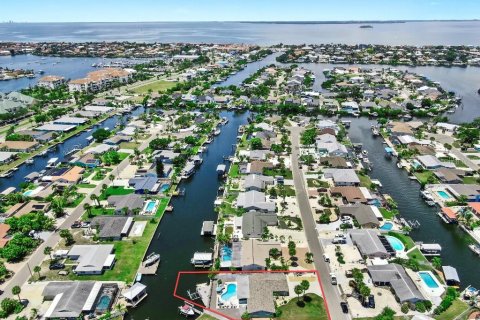 Casa en venta en Apollo Beach, Florida, 4 dormitorios, 155.8 m2 № 1878246 - foto 2