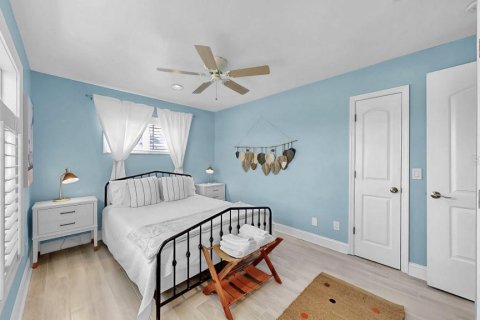 Casa en venta en Apollo Beach, Florida, 4 dormitorios, 155.8 m2 № 1878246 - foto 15