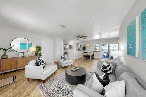 Casa en venta en Apollo Beach, Florida, 4 dormitorios, 155.8 m2 № 1878246 - foto 10